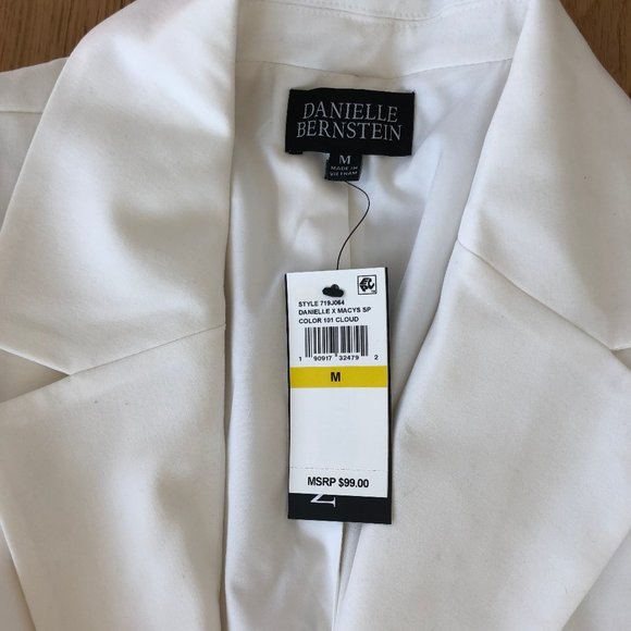 Danielle Bernstein Blazer With Ruched Sleeves - Picture 2 of 3